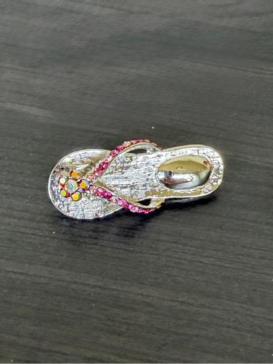 Fashion Jewelry Jewelry - Beach Vibes Silver Sandal With AB Stone Pin/Brooch